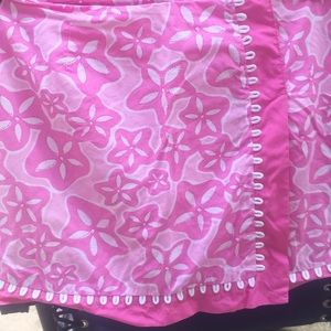 Lilly Pulitzer skirt in size 2